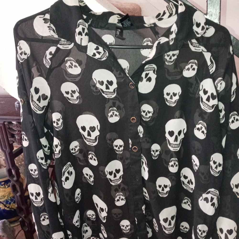 Lightweight blouse